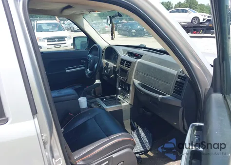 2011 Jeep Liberty Sport from USA, damaged, VIN 1J4PP2GK3BW563406